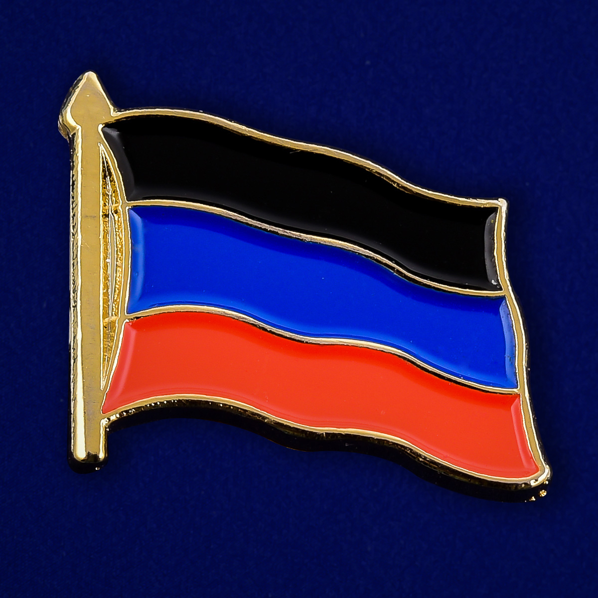 Значок с флагом ДНР